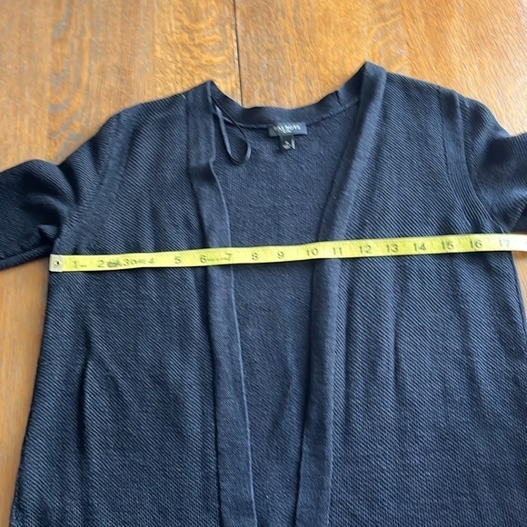 Talbots Women’s Petite 100% linen Black Cardigan size petite Short Sleeves - Picture 7 of 15